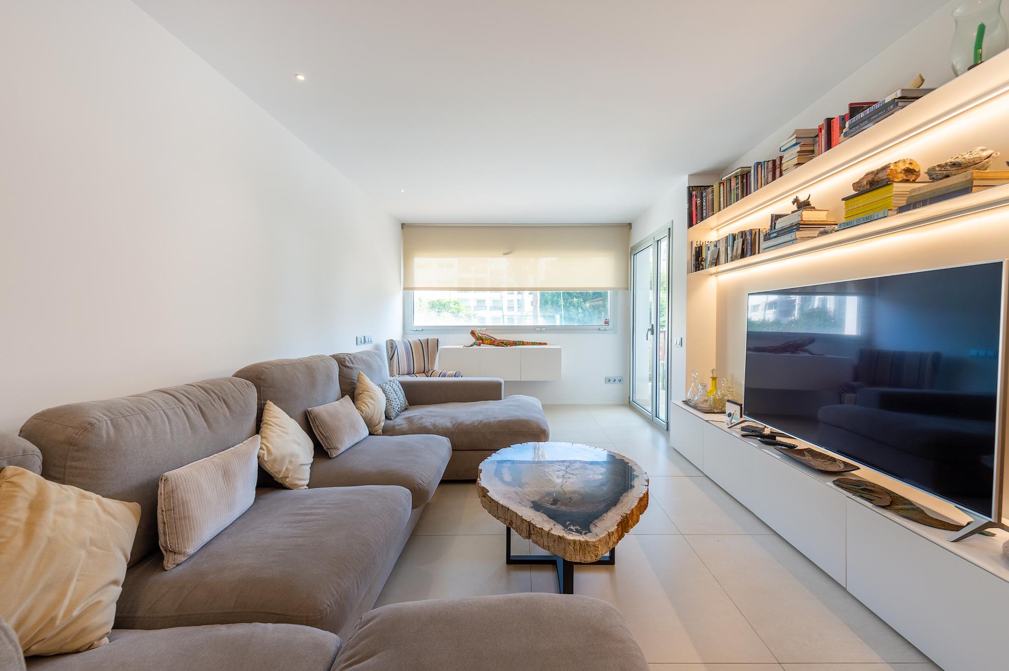 Modern appartement te koop in Ibiza